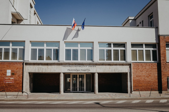 İzmir İngilizce Öğretmenliği Taban Puanları